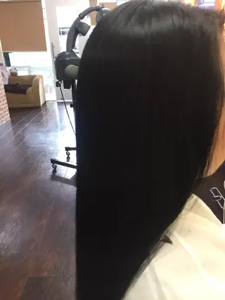 セミロング カラー 桧山 真のヘアスタイル