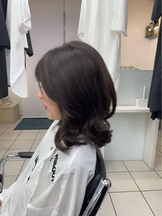 セミロング パーマ ヘンリエッタ自由ヶ丘 けんとのヘアスタイル