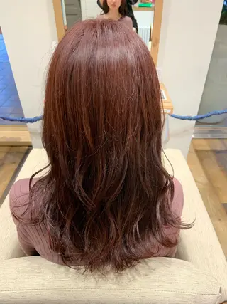 ロング カラー ヘアアレンジ KAORI／ 髪質改善ストレートのヘアスタイル