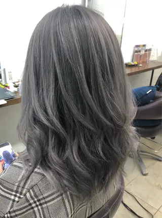 カラー ダブルスキルエクステ /羽エクステ白石宇由のヘアスタイル