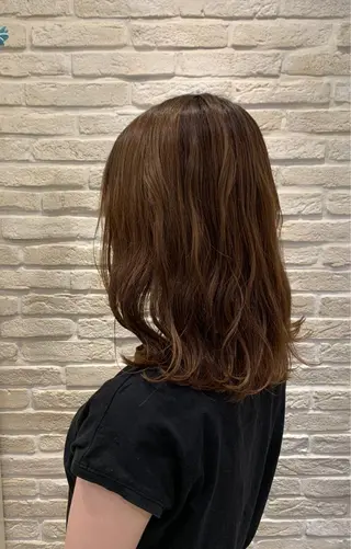 セミロング カラー 中沢梨々花 🎀透明感カラーのヘアスタイル