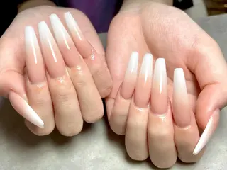 ネイル elu :nail&eyeのネイルデザイン