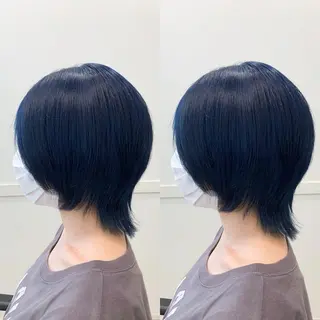 ショート カラー レイヤーと縮毛矯正で 飯食ってる人のヘアスタイル