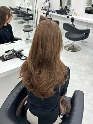 ロング まろっと艶感ブラウン ベージュ🤍まなかのヘアスタイル