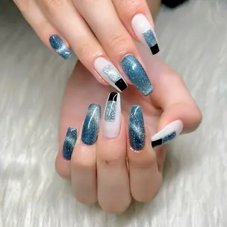 ネイル Miki 本町駅｜💅‎🤍のネイルデザイン