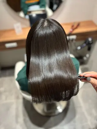 ミディアム 美髪ヘア 🤍erikaのヘアスタイル