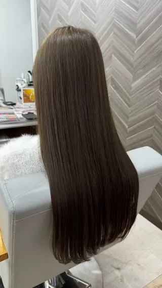 ロング カラー 武田 つぐみのヘアスタイル