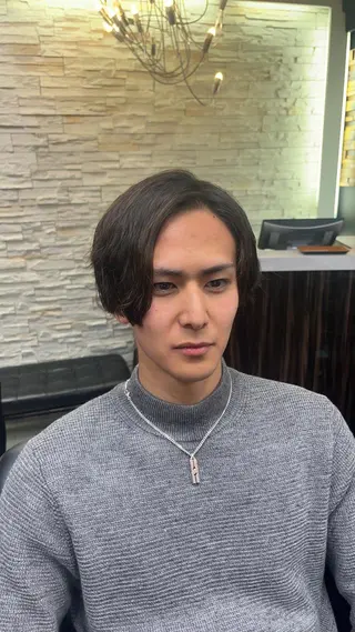 ショート メンズ 高橋 流耀のヘアスタイル