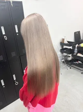ミディアム 江坂エリア最安値◎ ブリーチ*土田のヘアスタイル