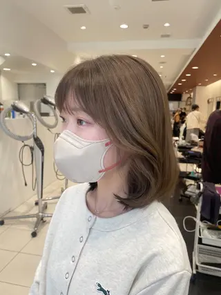 ミディアム カラー BiBi 武田 あやのヘアスタイル