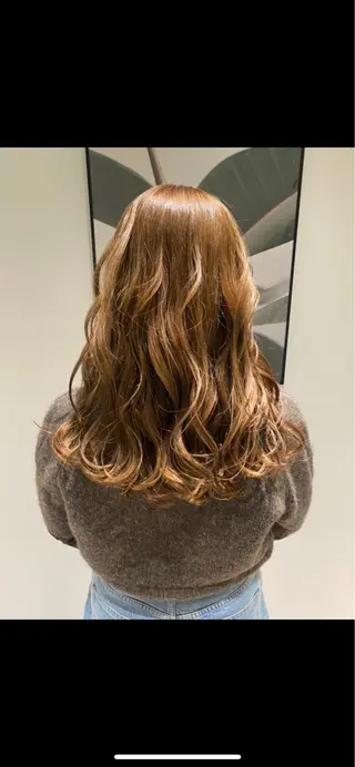 ロング パーマ THREE by keep所属・加藤 優紗のヘアスタイル