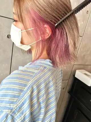 セミロング カラー ヘアアレンジ ネイル 🌈インナーカラー ‘ショウマ’🌈のヘアスタイル