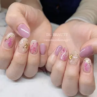 ネイル .. momoko🕊のネイルデザイン