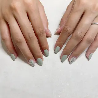 ネイル mogunail &blowのネイルデザイン