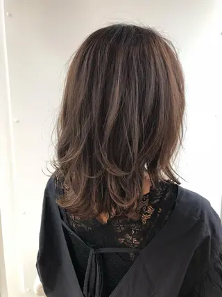 セミロング カラー レイヤーカット✂️ 横浜No1♡下鳥翔子のヘアスタイル