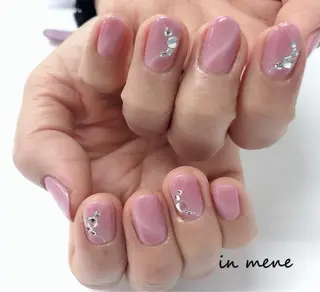 ネイル IN MENEのネイルデザイン