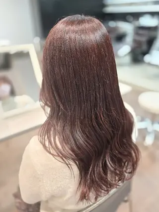 ロング 近藤 菜々美のヘアスタイル
