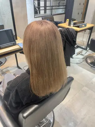 カラー HAYATA/透明感 /派手髪/ケアブリのヘアスタイル