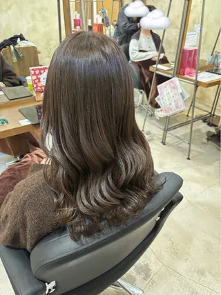 ロング カラー ツヤカラー🫧Sae ネイルモデル募集中のヘアスタイル