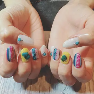 ネイル 森山 舞のネイルデザイン