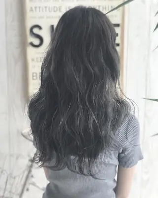 カラー 🧸 EARTH 佃 萌海 ☁️のヘアスタイル