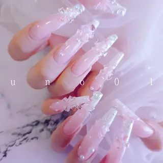ネイル 梅田🦄中崎町🩵 u n o 0 1のネイルデザイン