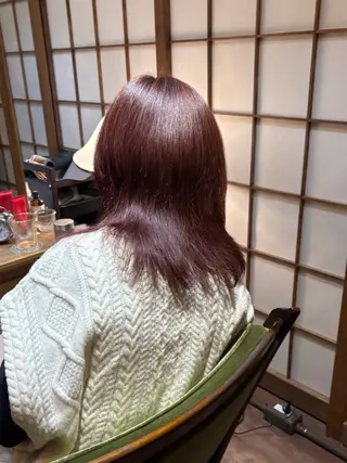 セミロング 飯田 実歩(じっぽ)のヘアスタイル