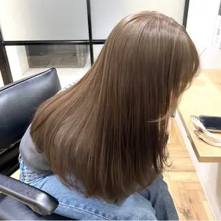 セミロング カラー パーマ ヘアアレンジ 前川 朋香のヘアスタイル