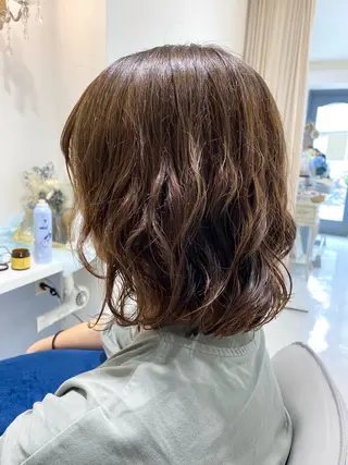 ミディアム パーマ MASUMI／ 川西能勢口LUMIAのヘアスタイル