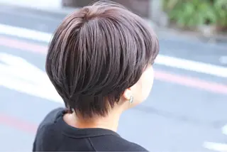 ショート カラー 川内 政人のヘアスタイル