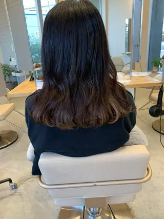 ロング chihale 富樫莉香のヘアスタイル