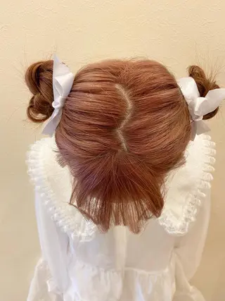 セミロング カラー 秋津 琉花のヘアスタイル