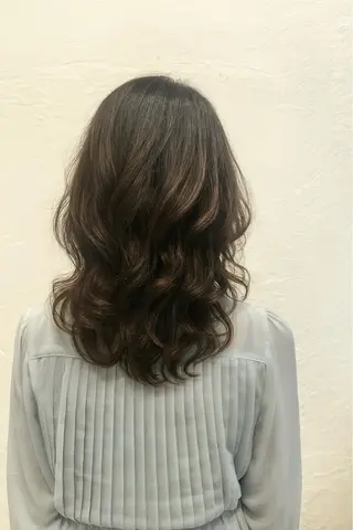 ミディアム 大園 晃のヘアスタイル