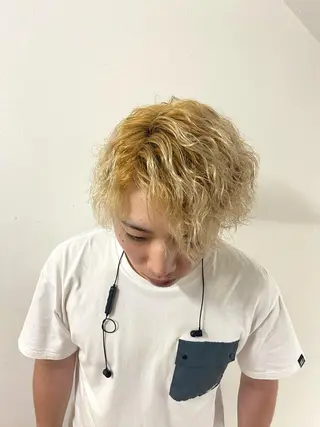 ショート パーマ メンズ デジタルパーマ 🌀ボブ　萩原　龍のヘアスタイル