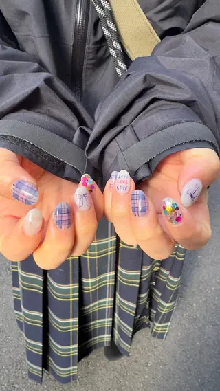 ネイル MH_ Nailのネイルデザイン
