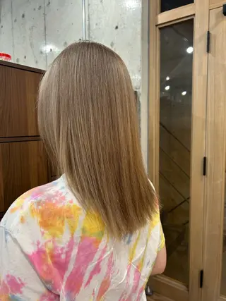 ミディアム 土佐 凪紗のヘアスタイル