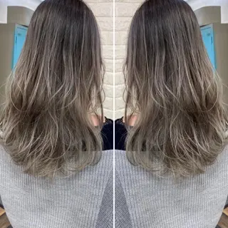 セミロング カラー famille所属・famille ファミーユのヘアスタイル