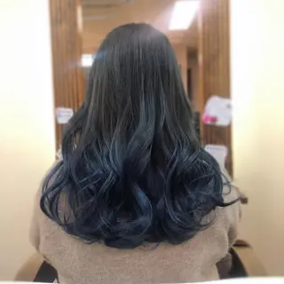 セミロング カラー 山崎 絵莉香のヘアスタイル