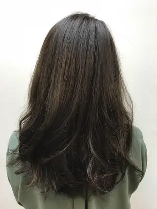 ロング カラー 吉森 満俊のヘアスタイル