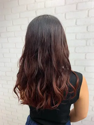 セミロング カラー ヘアアレンジ ブリーチカラー🫧 森　凪沙のヘアスタイル