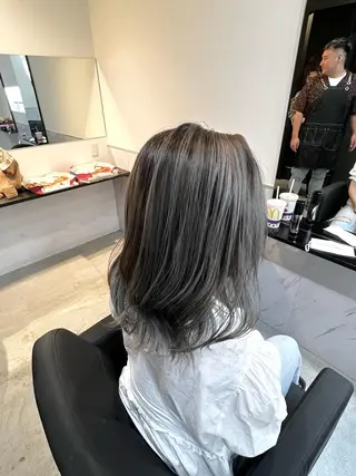 ミディアム カラー Anthurium 吹田💐のヘアスタイル