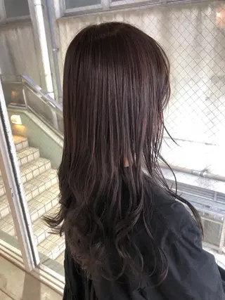 カラー 竹内 絢香のヘアスタイル