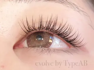 マツエク・マツパ evolve by TypeAB所属・evolve  by TypeABのマツエク・マツパデザイン