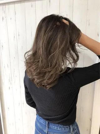 ミディアム カラー 💍艶カラー KAREN💍のヘアスタイル