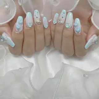 ネイル Nail salon Honey Beeのネイルデザイン
