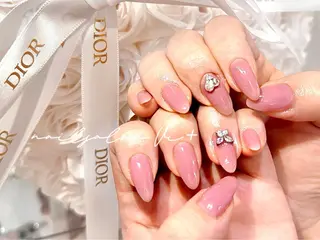 ネイル ✨Nailsalon Vi+✨のネイルデザイン