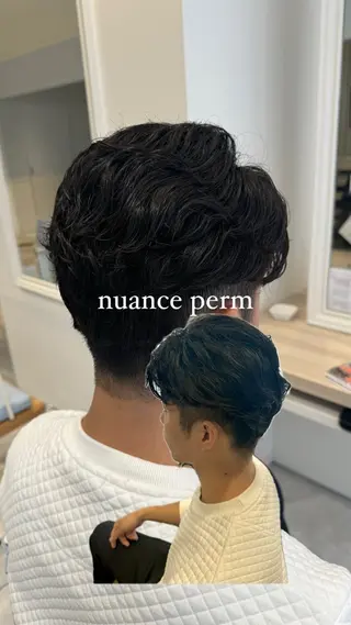 パーマ メンズ レイヤーカット Y2K/𝓡𝓲𝓷のヘアスタイル