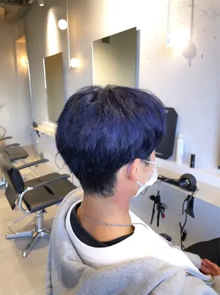 カラー メンズ tim hinaのヘアスタイル