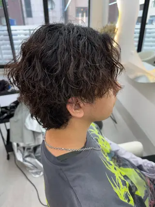 ミディアム パーマ メンズ 【メンズ特化】池袋 韓国スタイル飯塚のヘアスタイル
