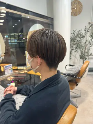 ショート 水口 莉央のヘアスタイル